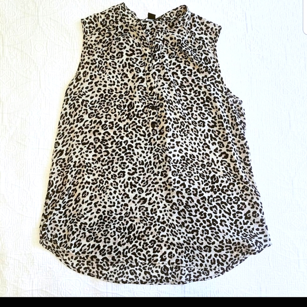 Forever 21 Cheetah Sleveless Blouse Sz Large